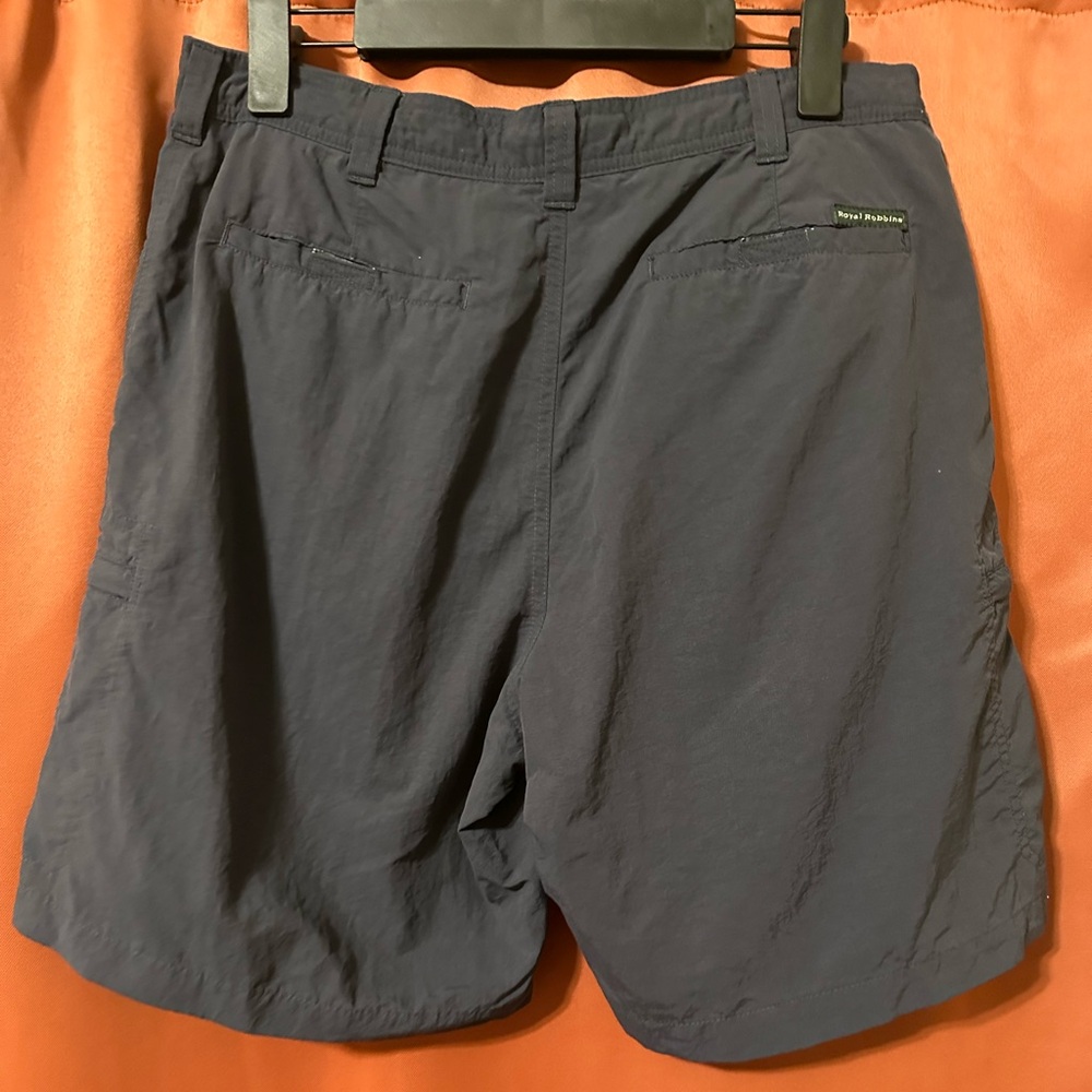 Royal Robbins Mens Size 33 Shorts Navy Cargo - Picture 4 of 8